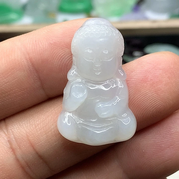 翡翠吊坠(赠链)未镶嵌微微瑕