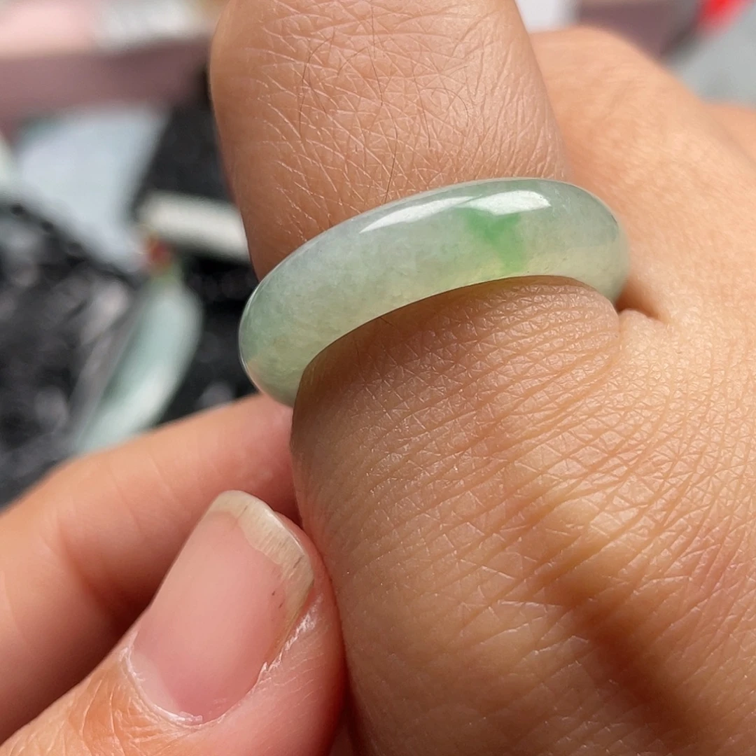 翡翠未镶嵌吊坠(不含链)19