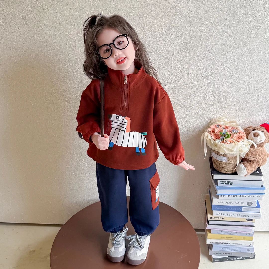 女小童秋季卫衣套装2025新款儿童洋气时髦春秋装宝宝工装裤两件套