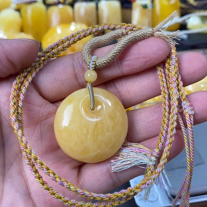 未镶嵌琥珀裸石公主扣