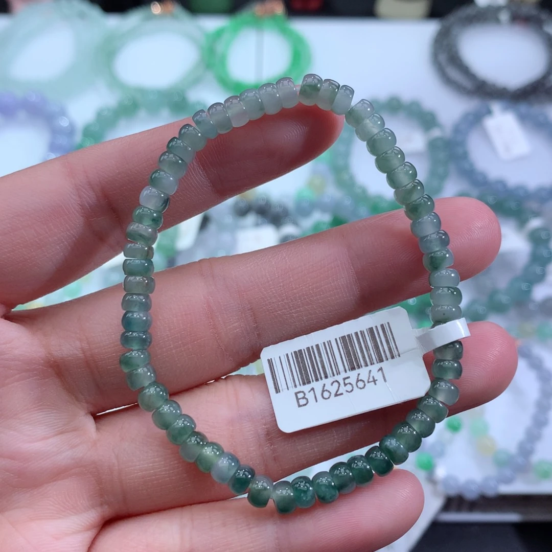 翡翠手链未镶嵌天然