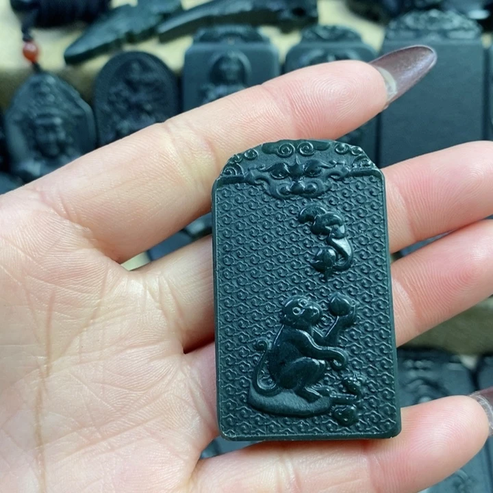 和田玉（青玉）颈饰未镶嵌