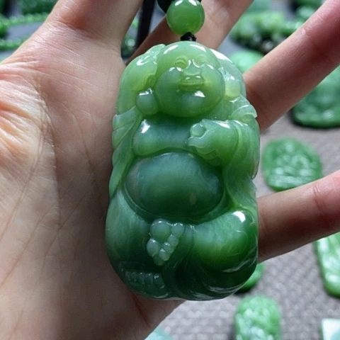 【闪购商品】颈饰未镶嵌和田玉