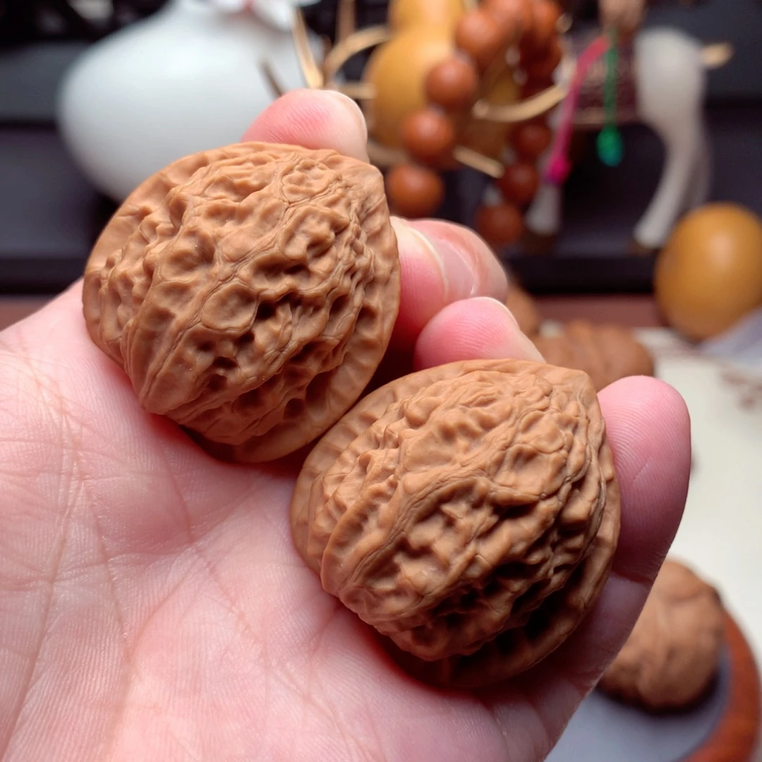 文玩核桃把件金牛全品  1号