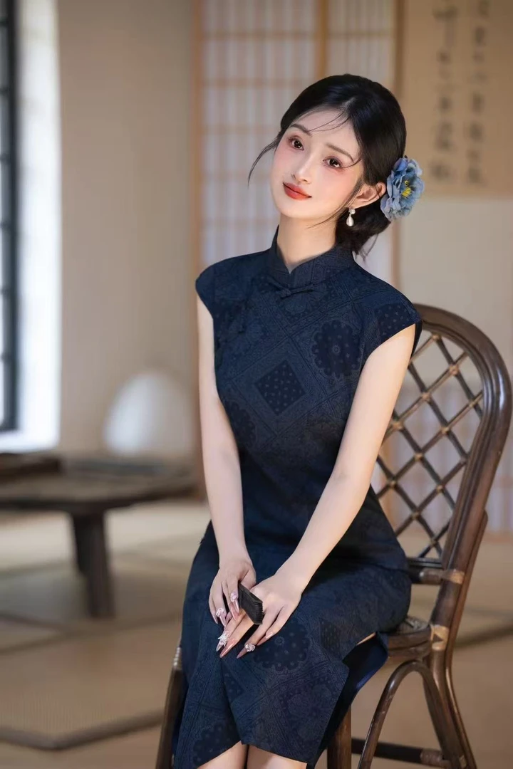 【云山】夏季古法半开襟旗袍2025新款蓝色无袖高端大气上档次复古