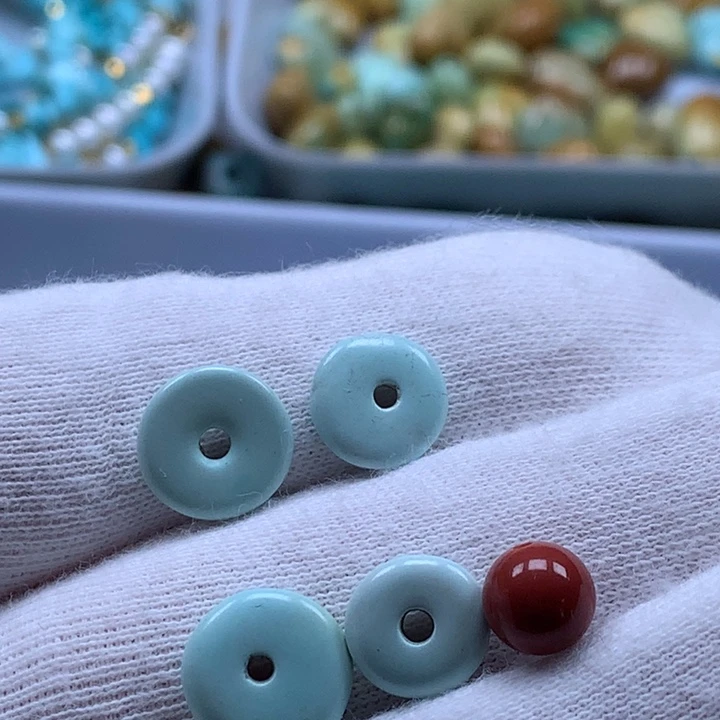 未镶嵌南红玛瑙珠宝奇石