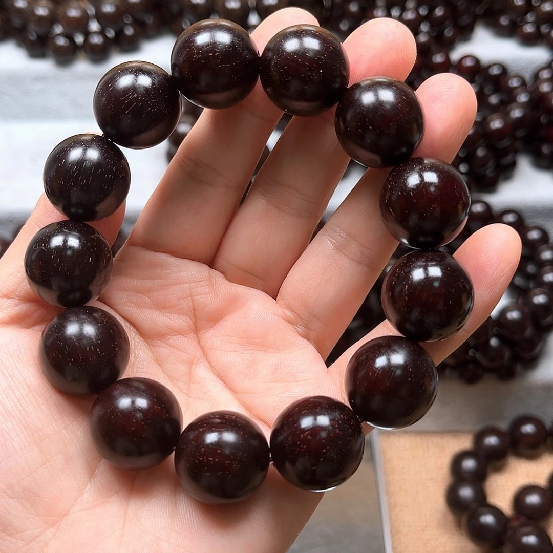 吢***丕檀香紫檀（小叶紫檀）1.8满