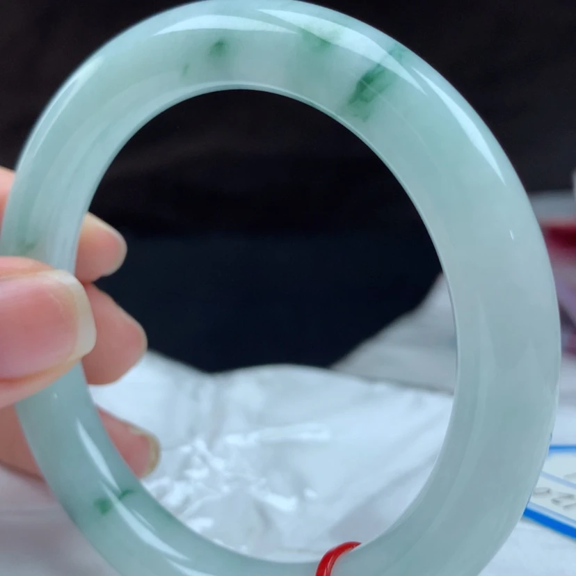 【闪购商品】翡翠手镯未镶嵌中*龍93011，