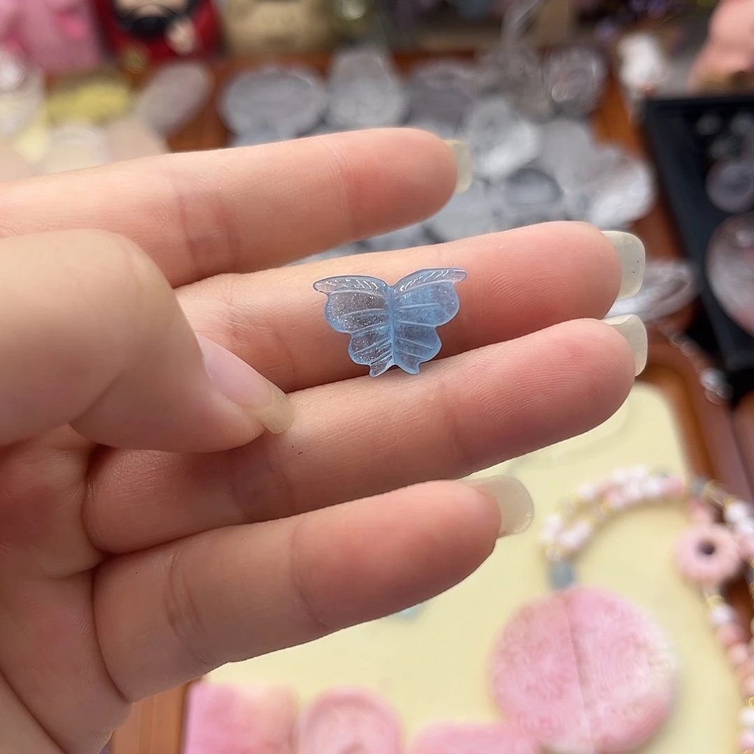 未镶嵌颈饰水晶花**央海蓝宝蝴蝶15