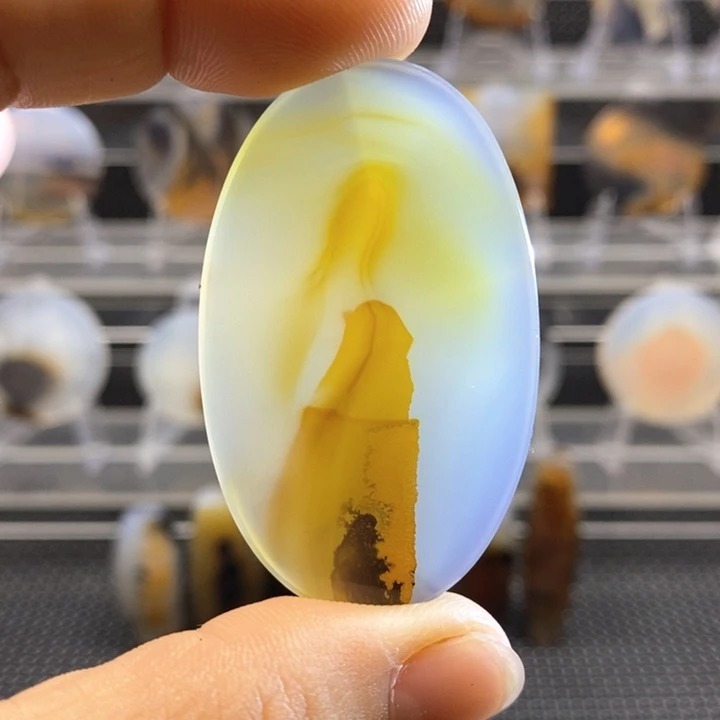 玛瑙/玉髓颈饰未镶嵌