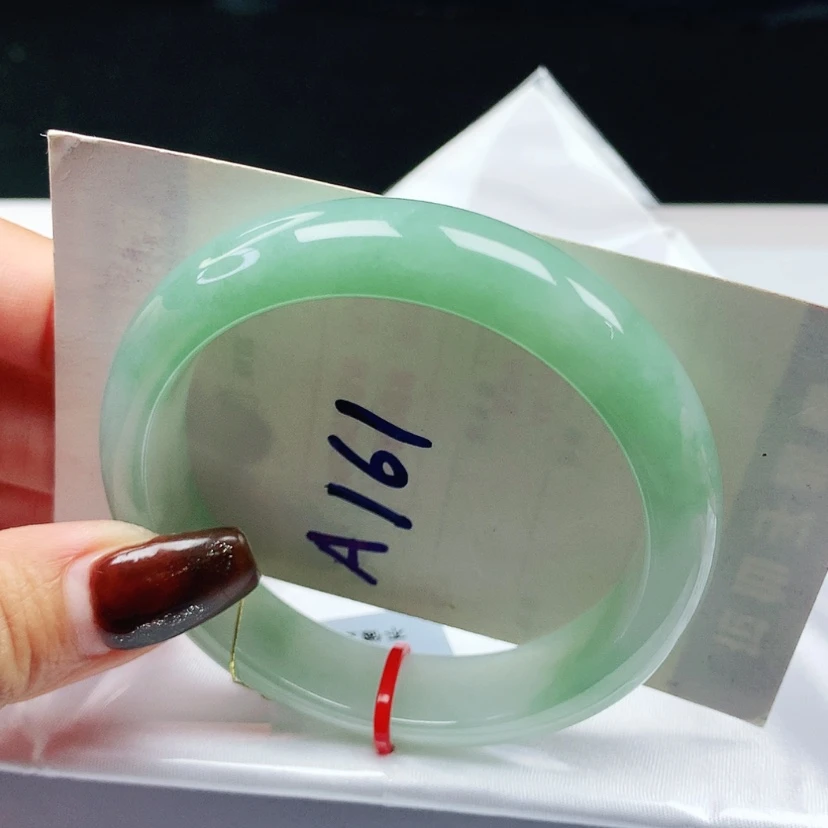 【闪购商品】翡翠手镯未镶嵌 正圈54