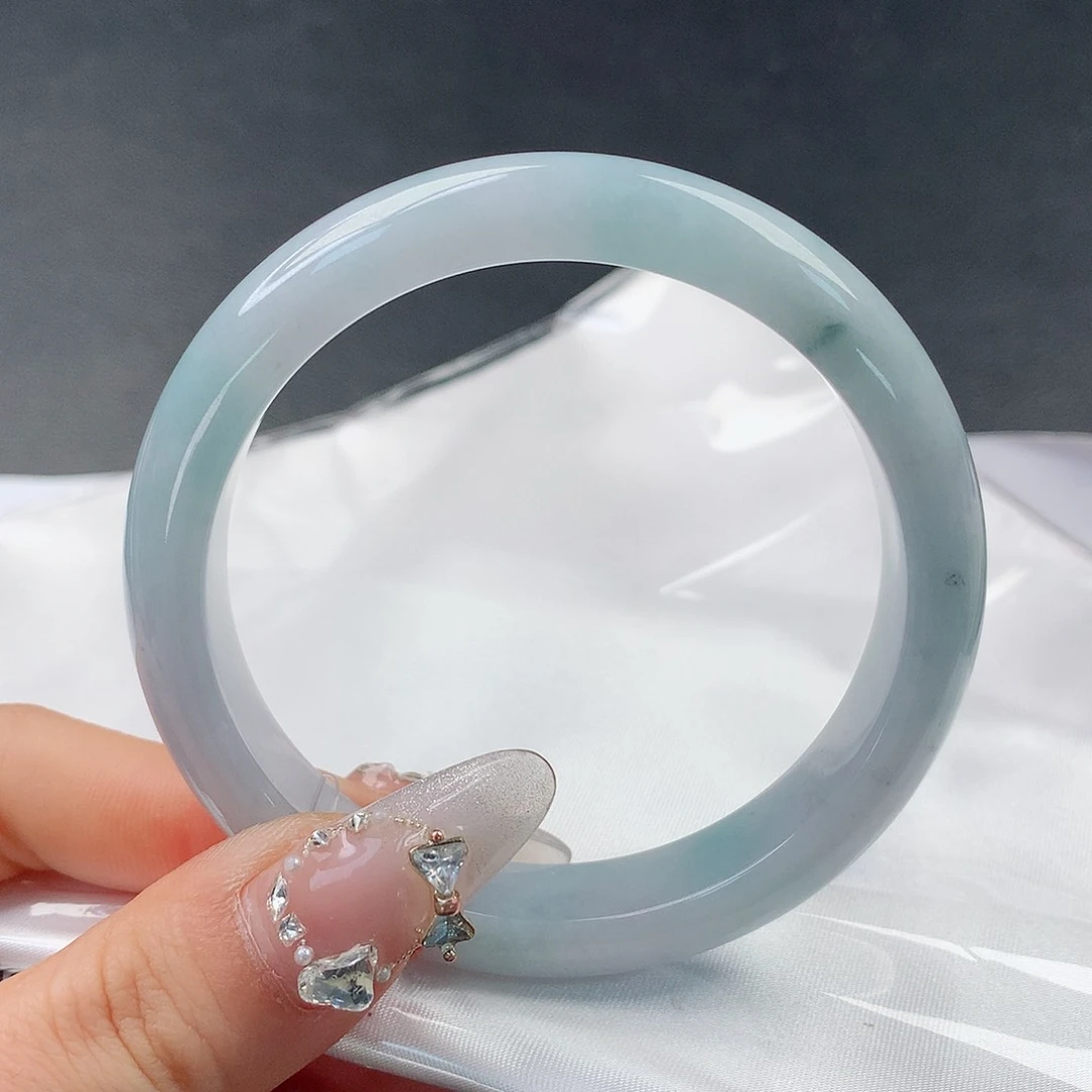 翡翠手镯未镶嵌0040正57