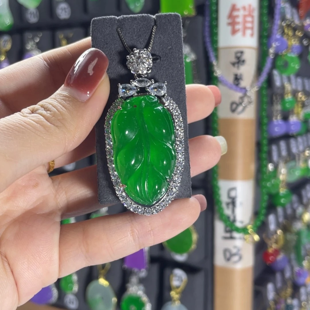 银S925镶嵌翡翠耳饰236