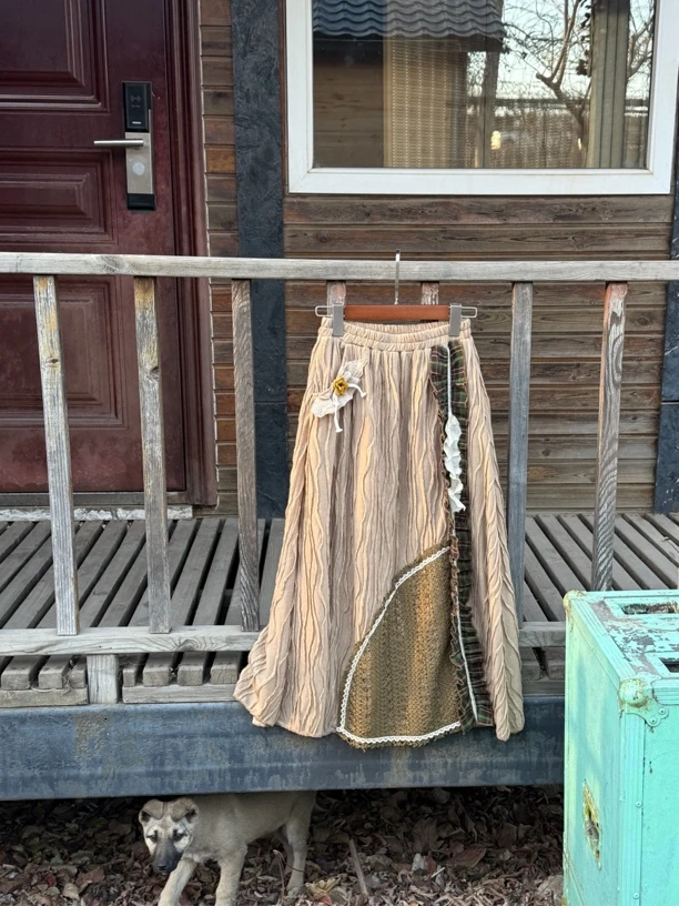 编号B643 花衣部落秋冬厚款针织刺绣格纹拼布半身裙女