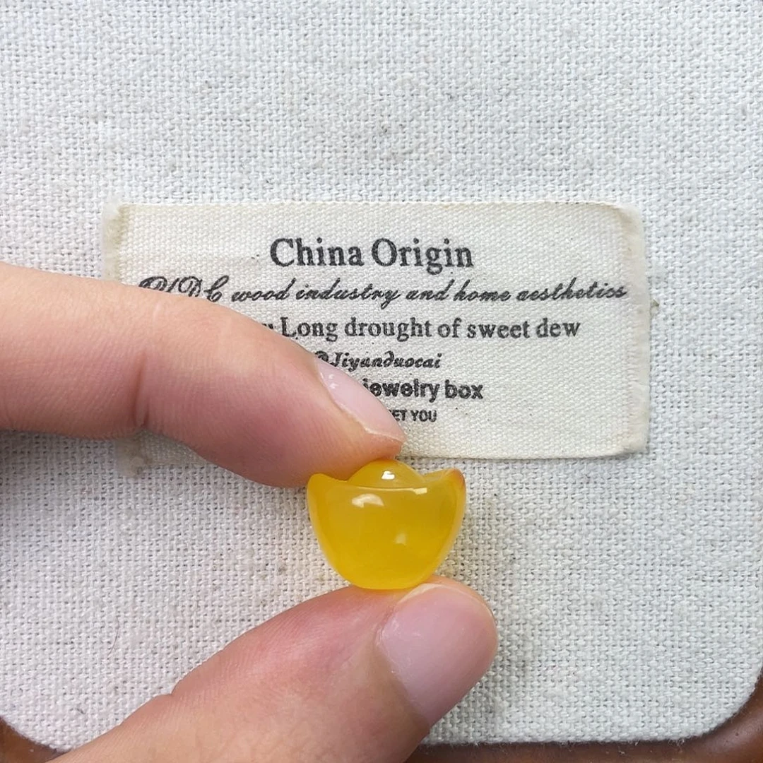 未镶嵌琥珀珠宝奇石金元宝