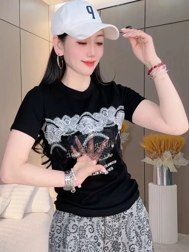 盈盈荷梵家時尚拼蕾絲上衣