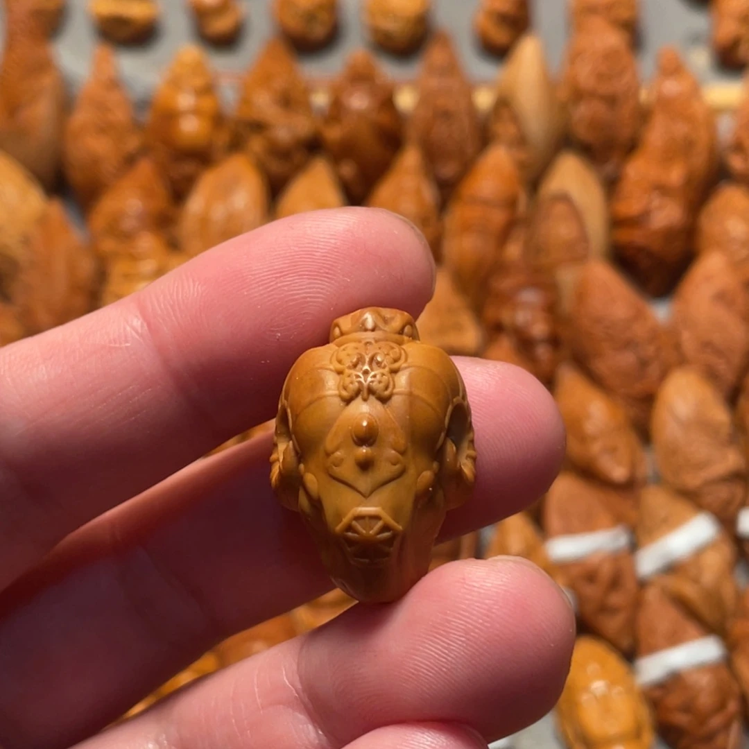 手串/手链橄榄核羊三通