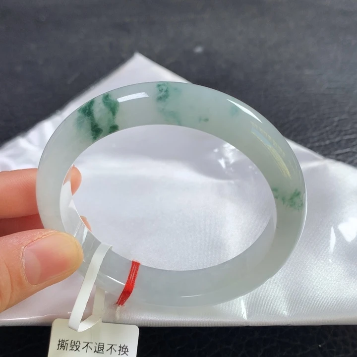 翡翠未镶嵌手镯56圈