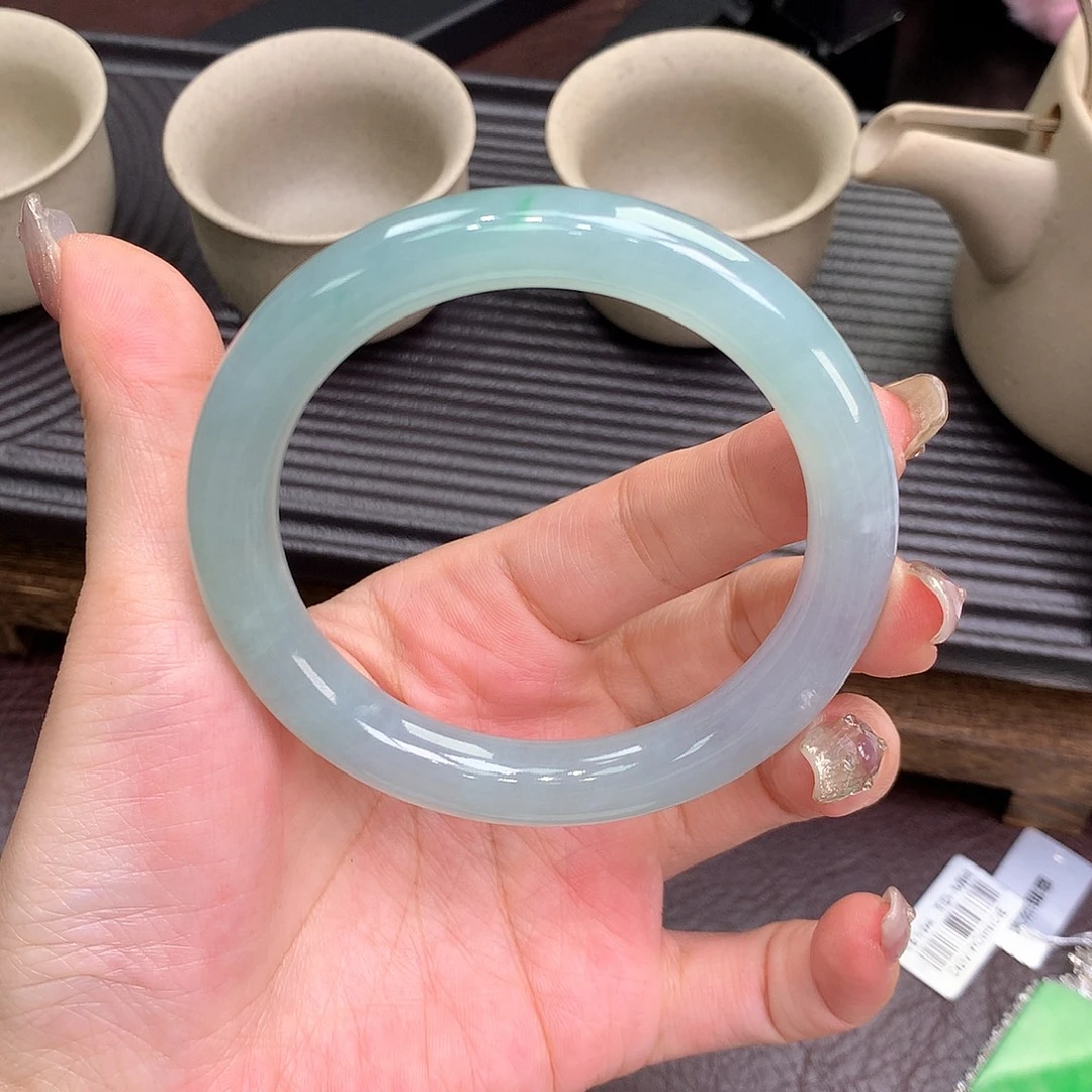 未镶嵌手镯翡翠40