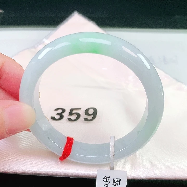 翡翠未镶嵌手镯359