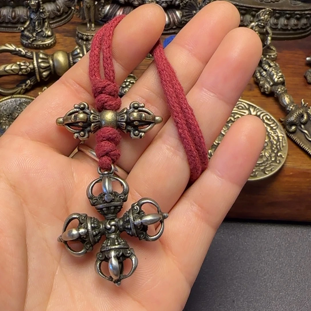 用***1泥塑藏传牌子……藏传牌子