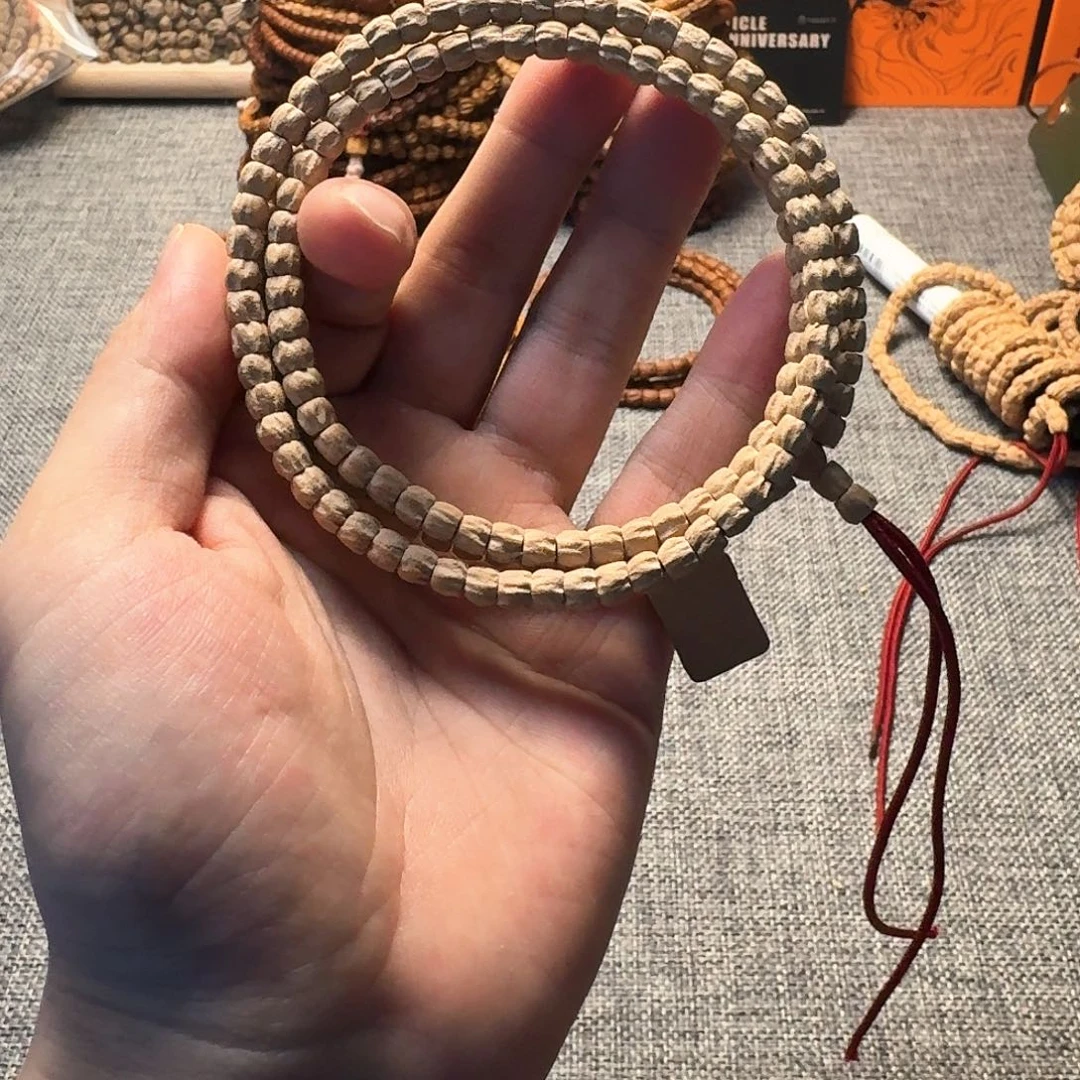 柏香籽/百香籽手串羽****肉