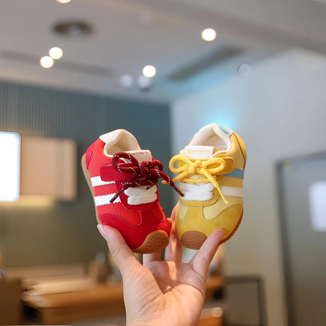 春秋季婴儿学步鞋防踢软底德训鞋女童秋季防滑运动鞋宝宝时尚鞋子