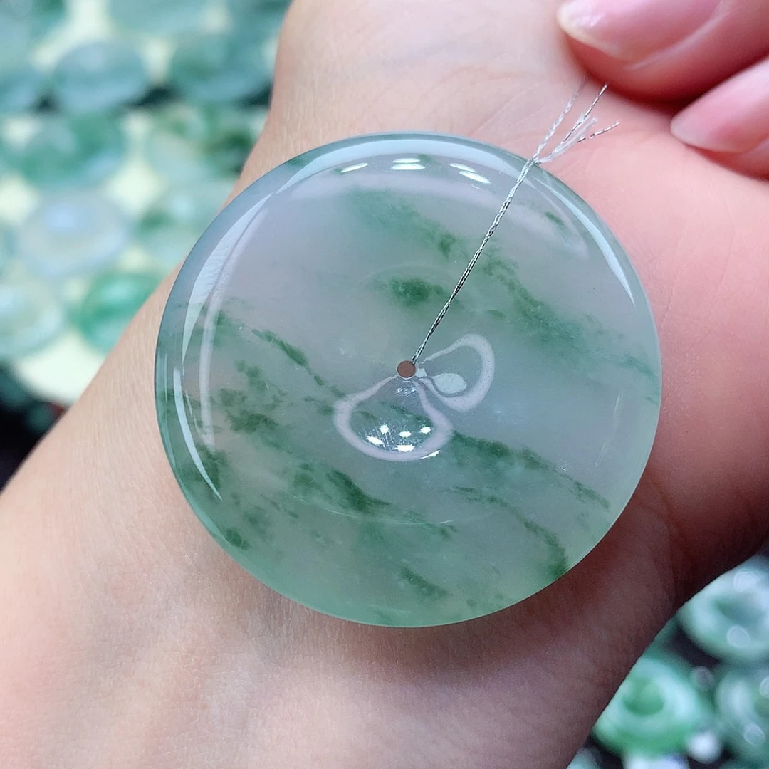 翡翠颈饰未镶嵌70尺寸38-6.6