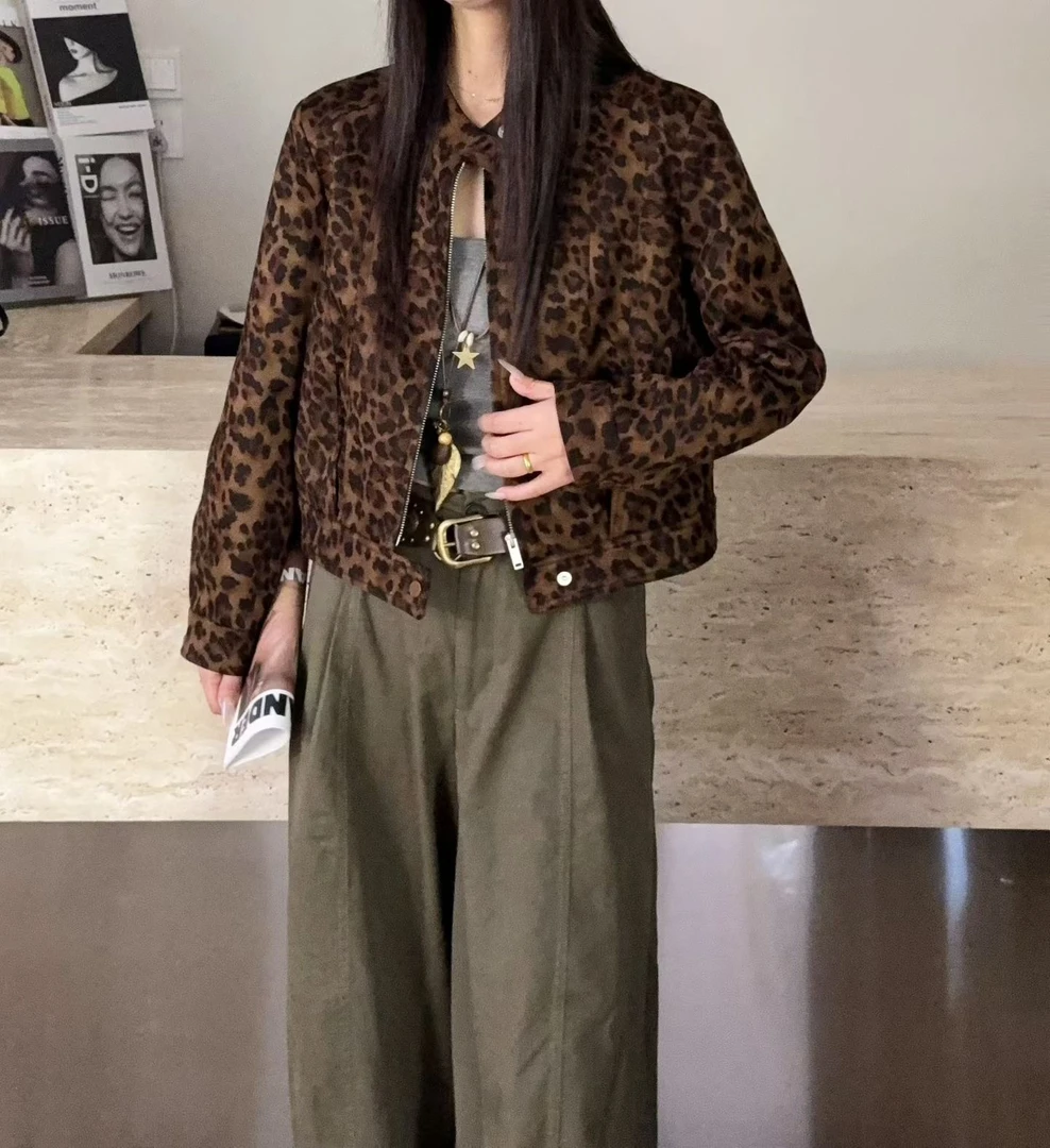 拉链棒球领短款豹纹女耐磨短外套棕色百搭花色上衣