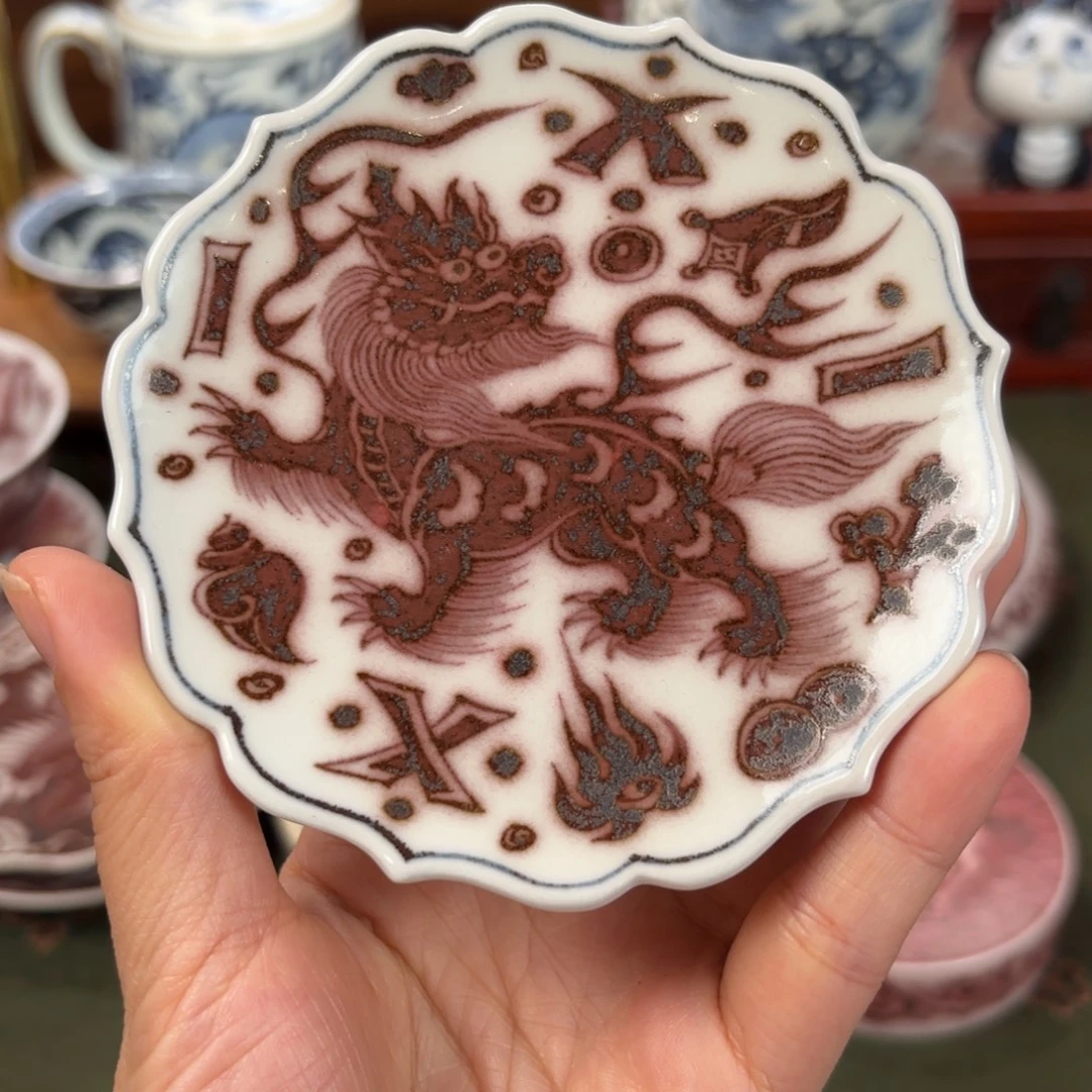 陶青花釉里红瑞兽盖置
