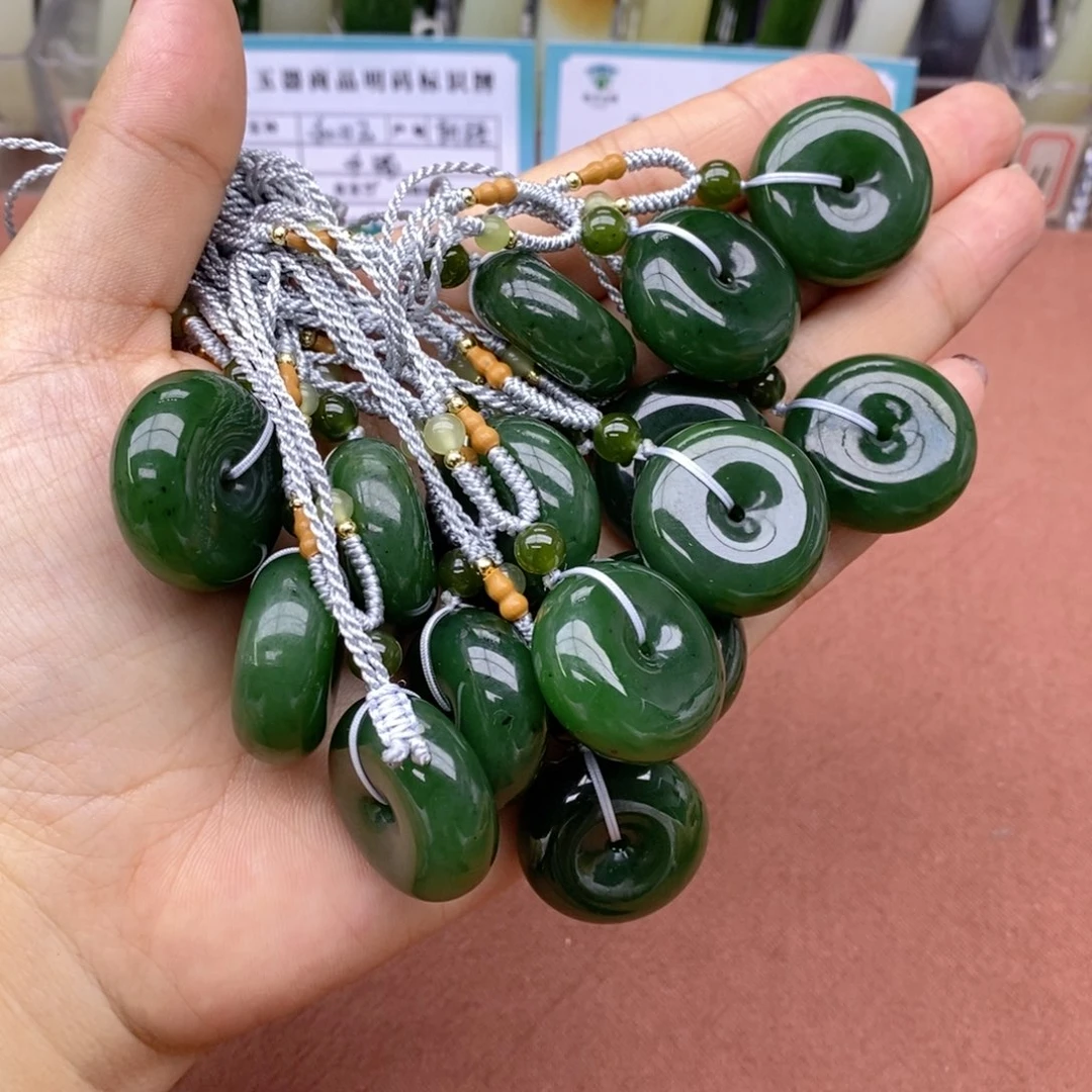 和田玉未镶嵌吊坠(不含链)