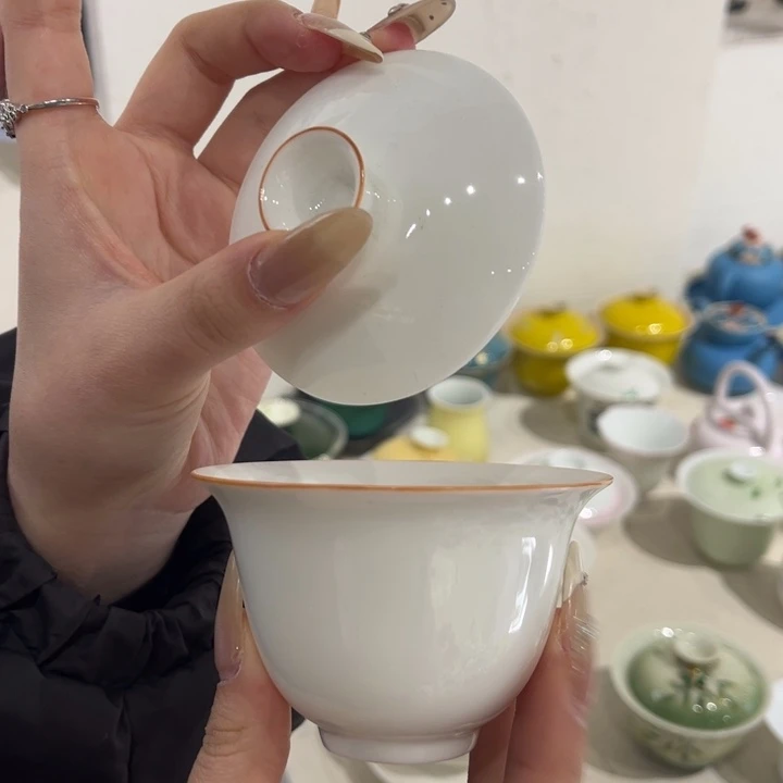 盖碗。