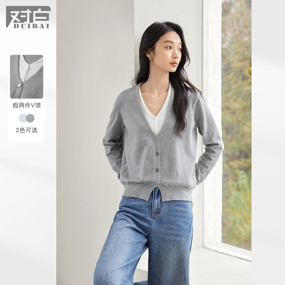 【对白】D01对白法式假两件撞色V领毛衣女显瘦气质针织上衣FDE067