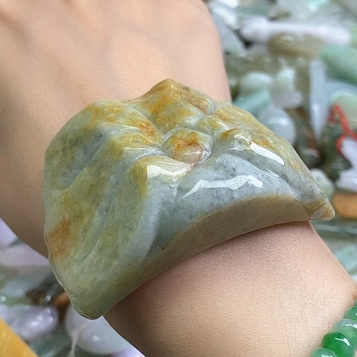 翡翠未镶嵌颈饰天然翡翠28