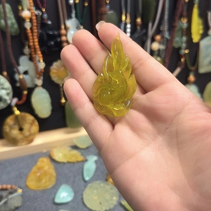 蛇纹石玉合金颈饰