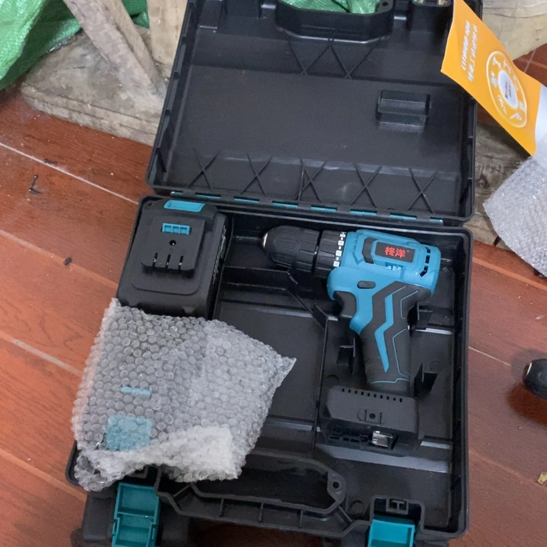 俩电一充手电转11111111