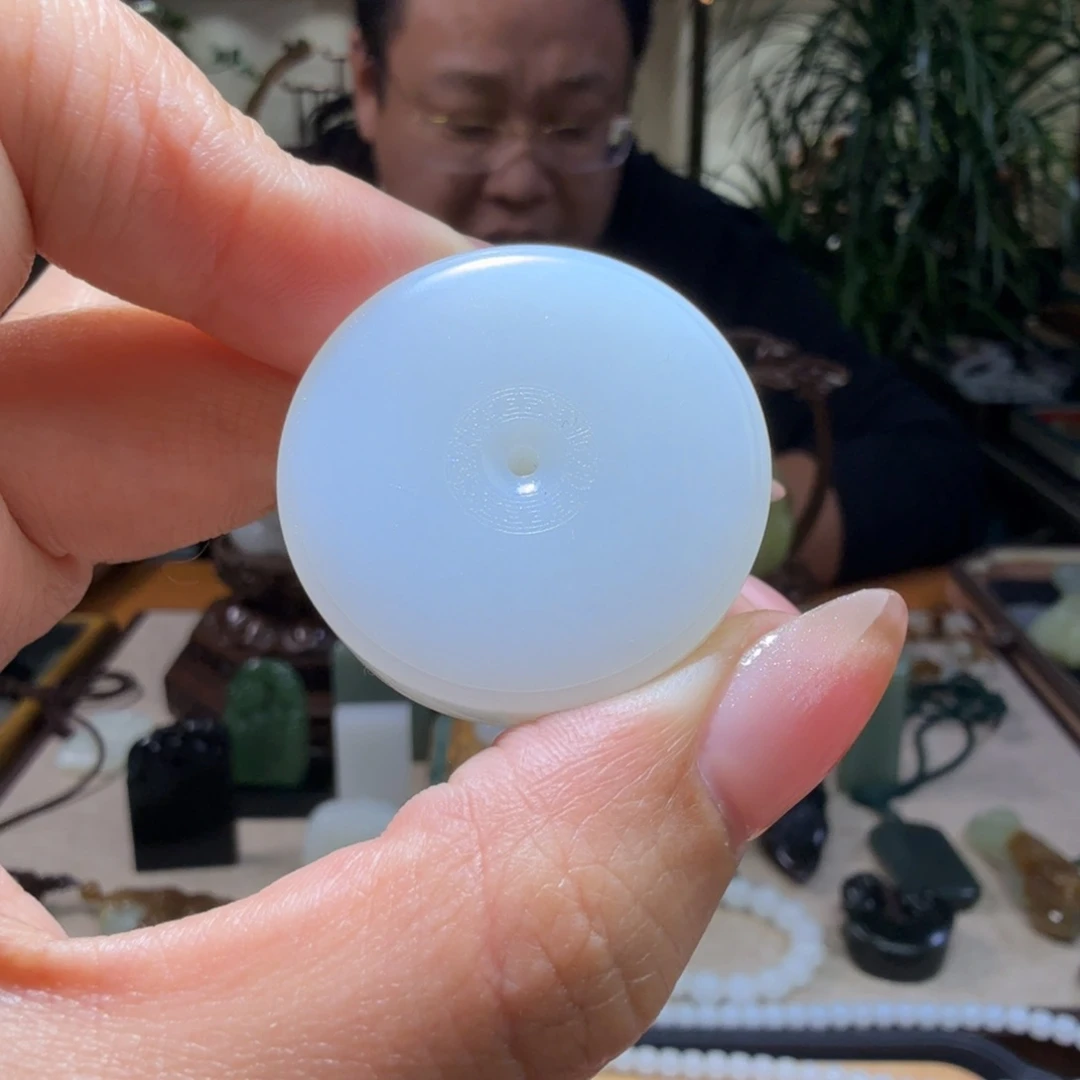 和田玉挂件未镶嵌若*