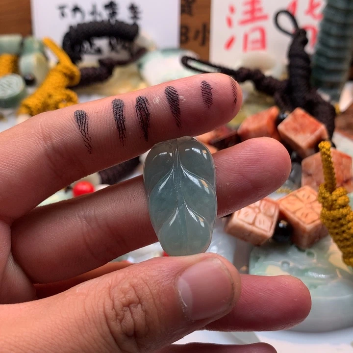 翡翠未镶嵌颈饰保真天然a货翡翠