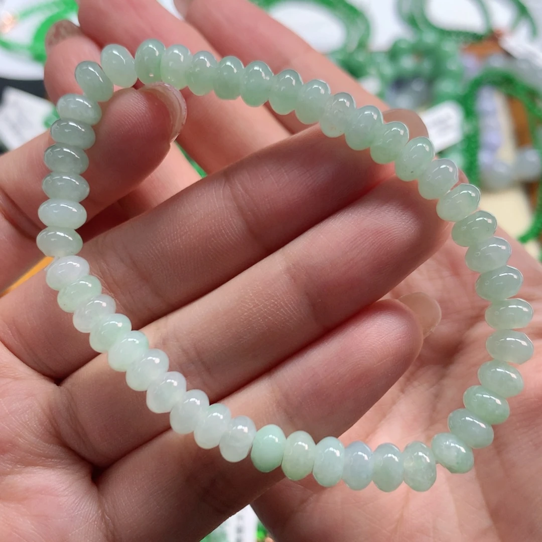 翡翠未镶嵌手链翡翠