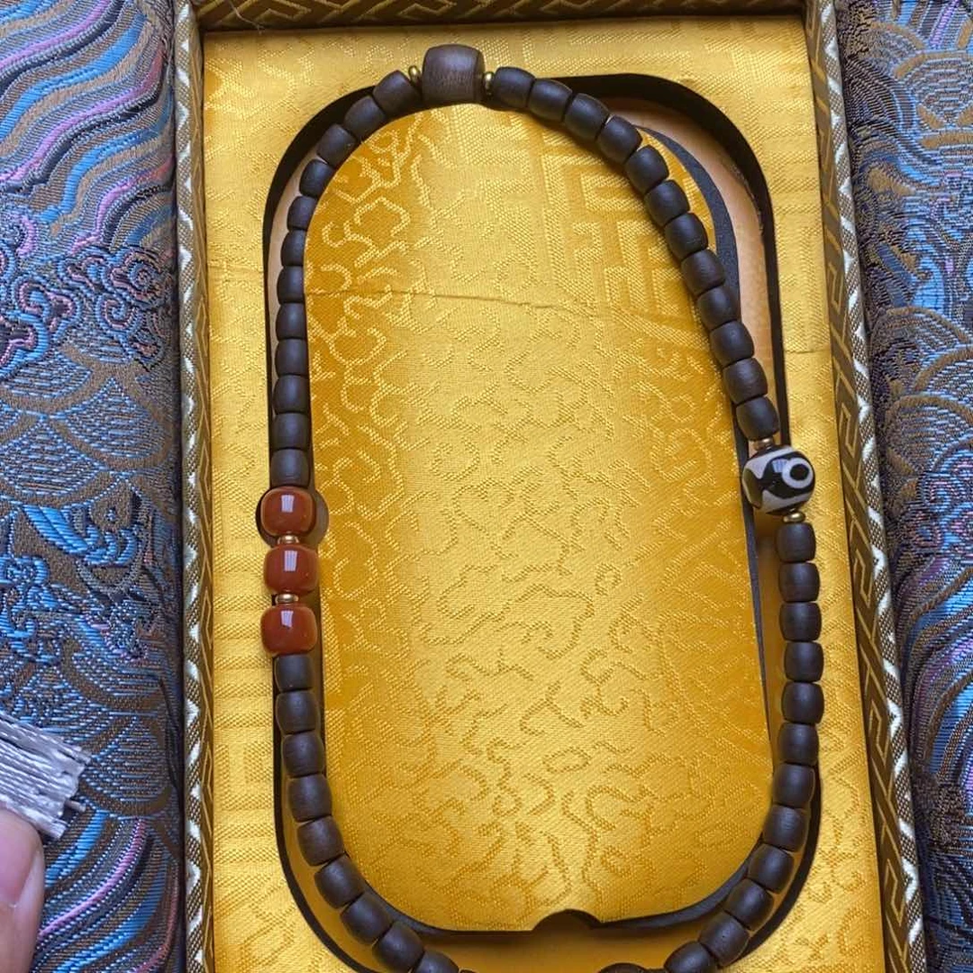 滴血莲花菩提手串