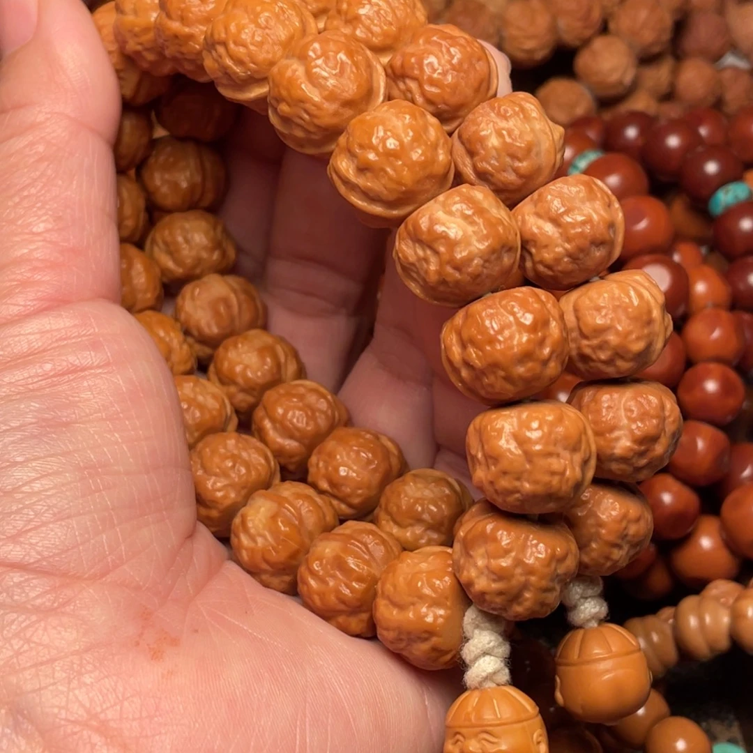 白***壶崖柏猴头核桃树122