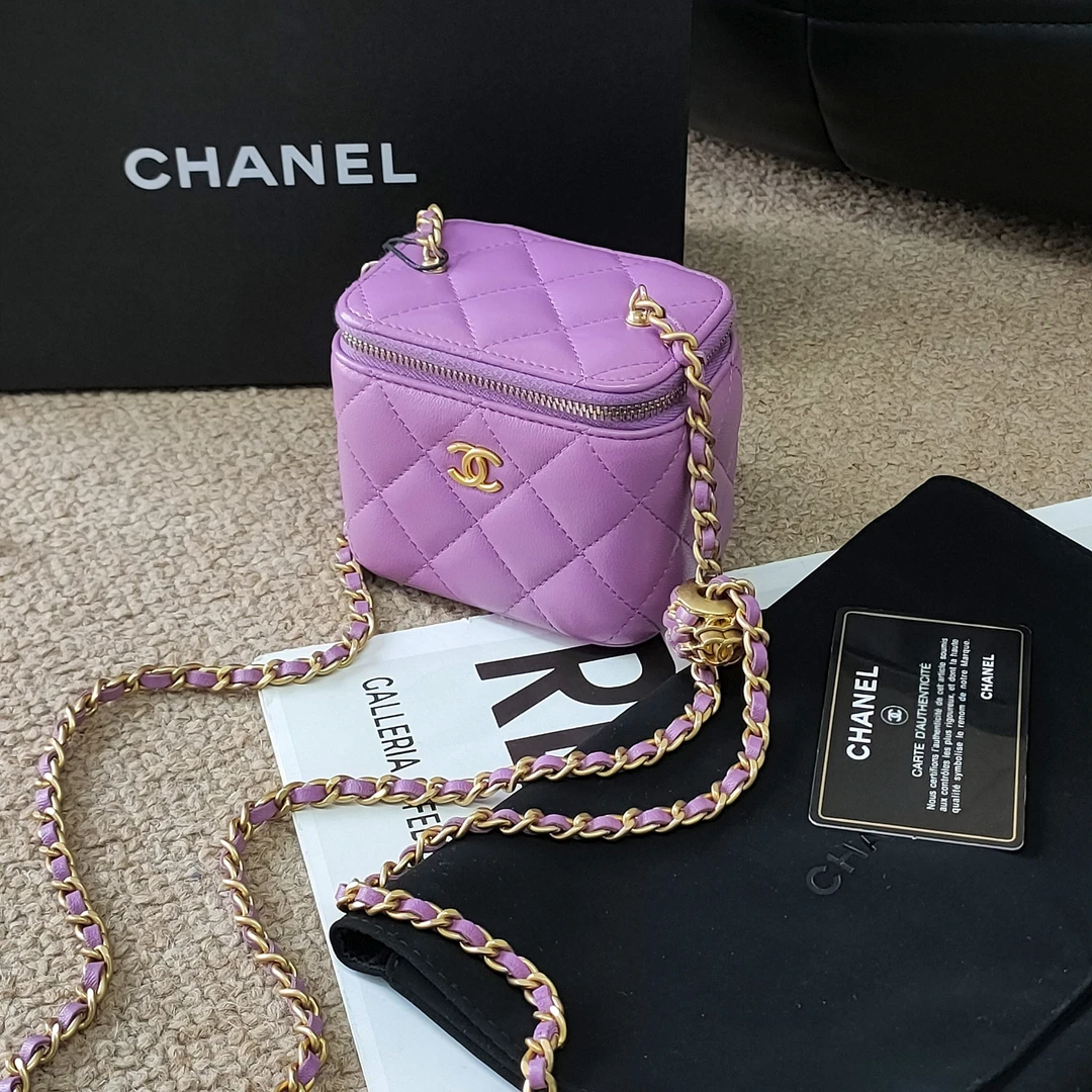95新 Chanel/香奈儿 22S紫色羊皮金扣核桃金球斜挎盒子包43755