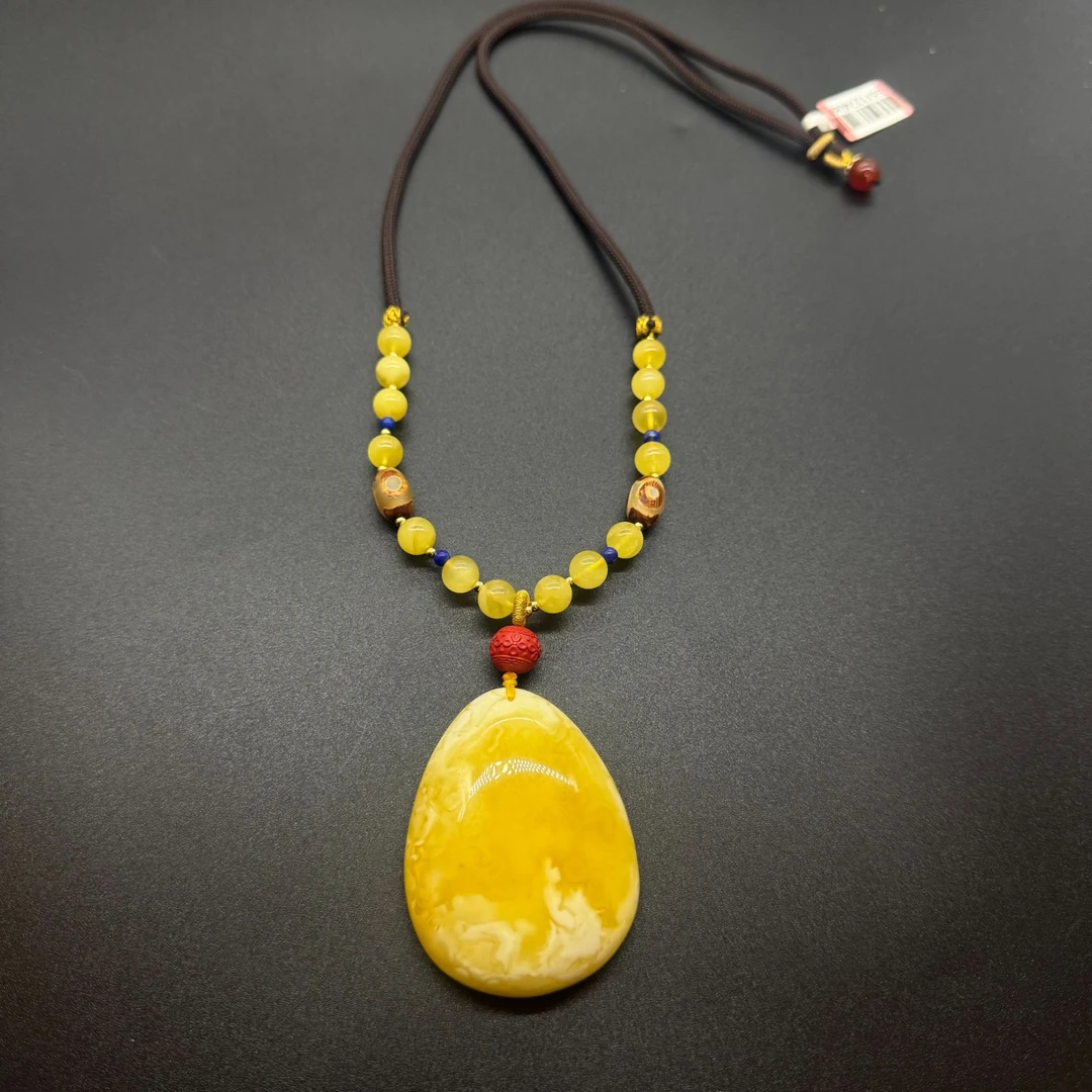 【景旺】55mm+蜜蜡水滴吊坠22.76克