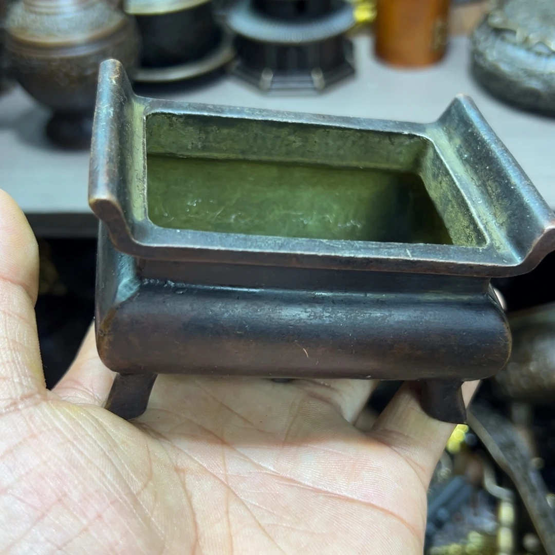 精选铜器，诚信经营