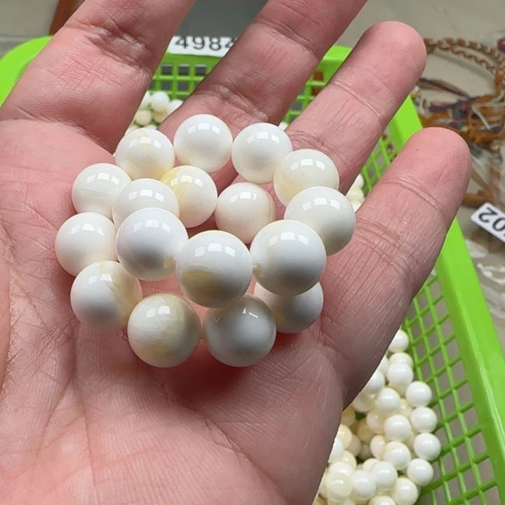 白玉菩提吊坠白色4984