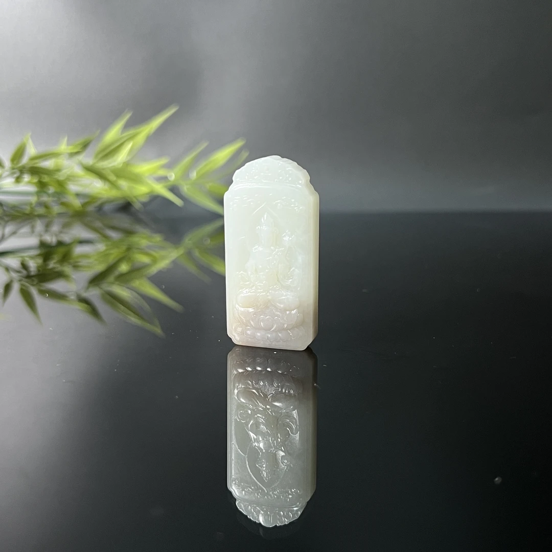 1123GC66158和田玉挂件