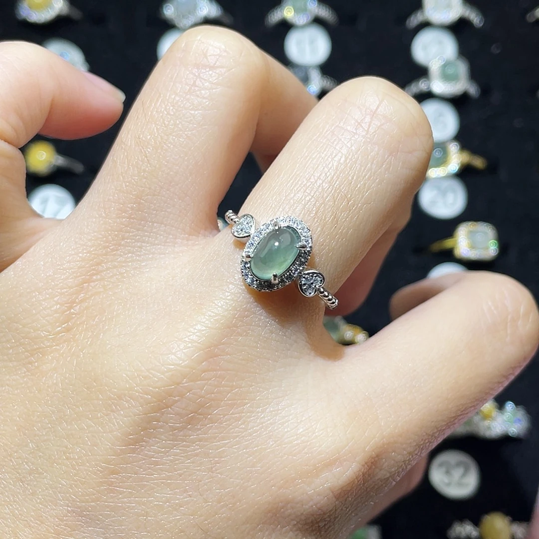 翡翠未镶嵌戒指戒指