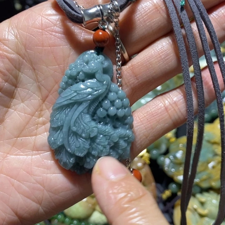 岫玉岫玉吊坠未镶嵌