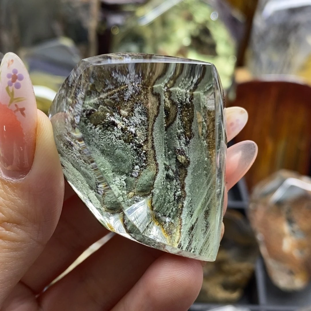 未镶嵌珠宝半成品水晶