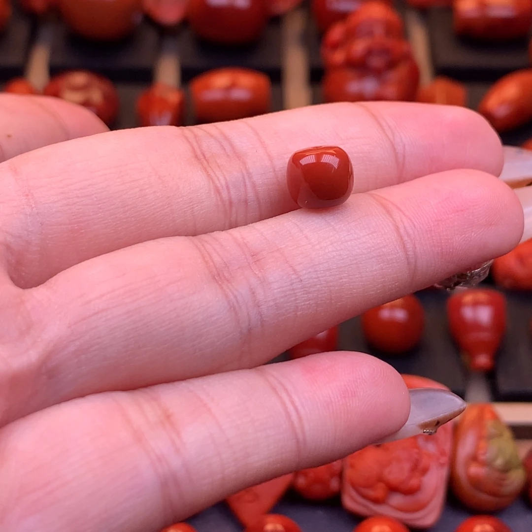 南红玛瑙未镶嵌川料原矿老型单珠8mm
